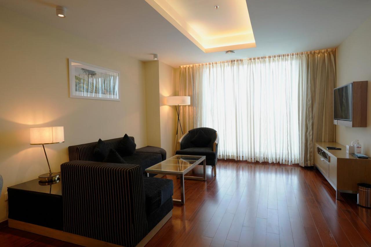 O By Tamara, Trivandrum Thiruvananthapuram Bagian luar foto Living room